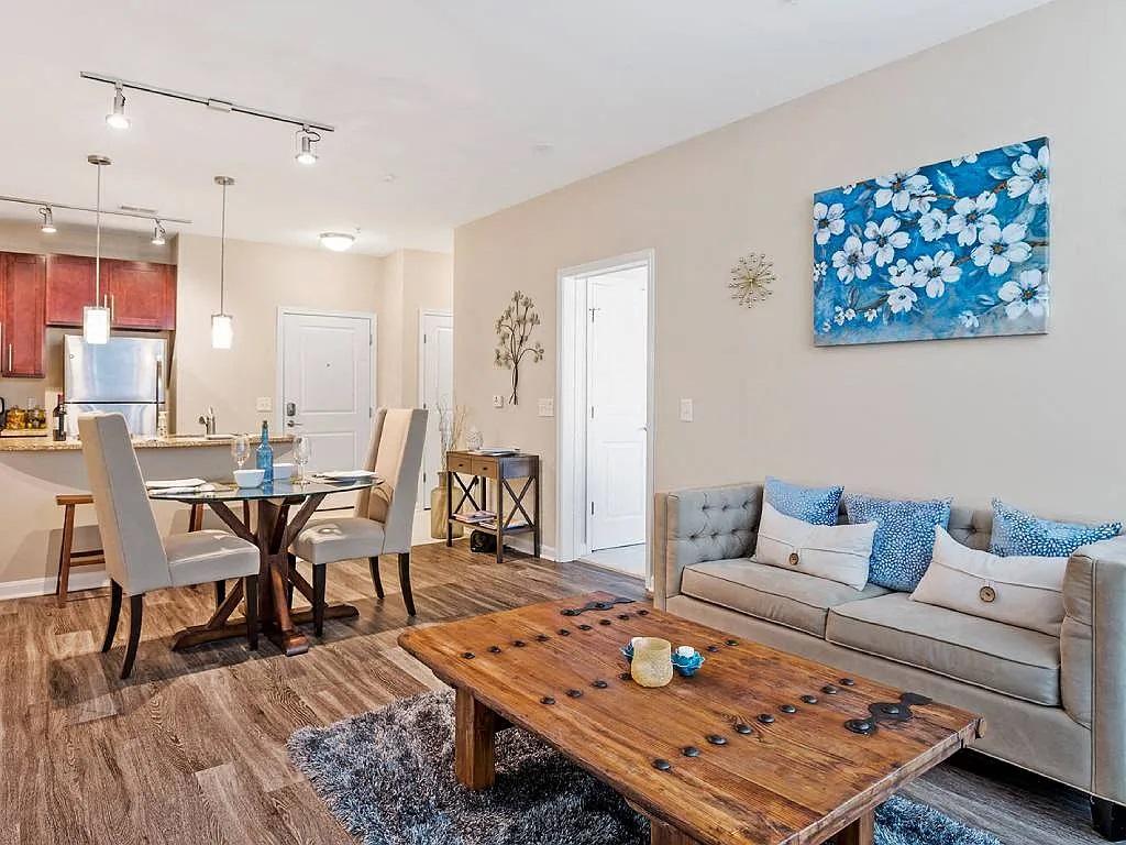 Briarwood Apartments